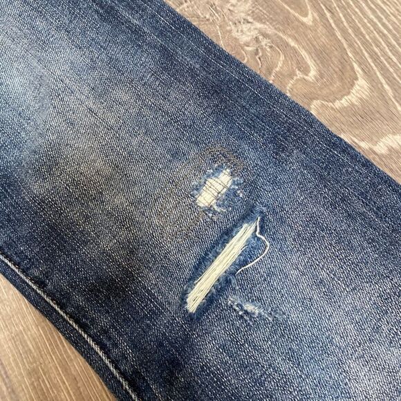 Henry & Belle Lila Straight Leg Distressed Jeans - Picture 7 of 9
